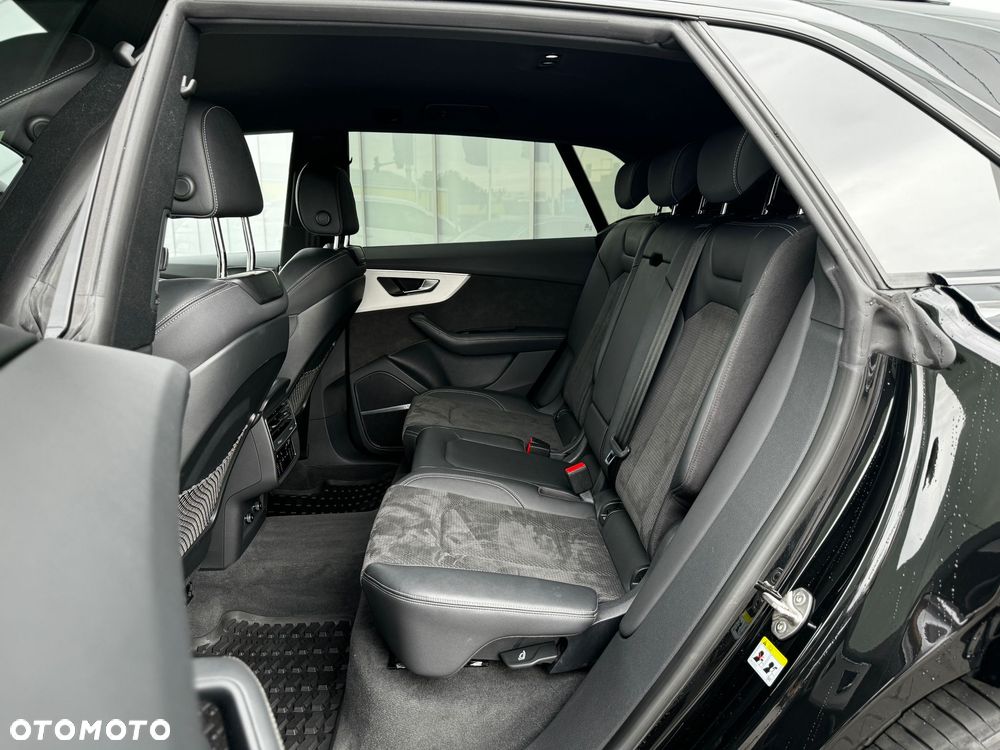 Audi Q8 50 TDI mHEV Quattro Black Edition Tiptronic - 13