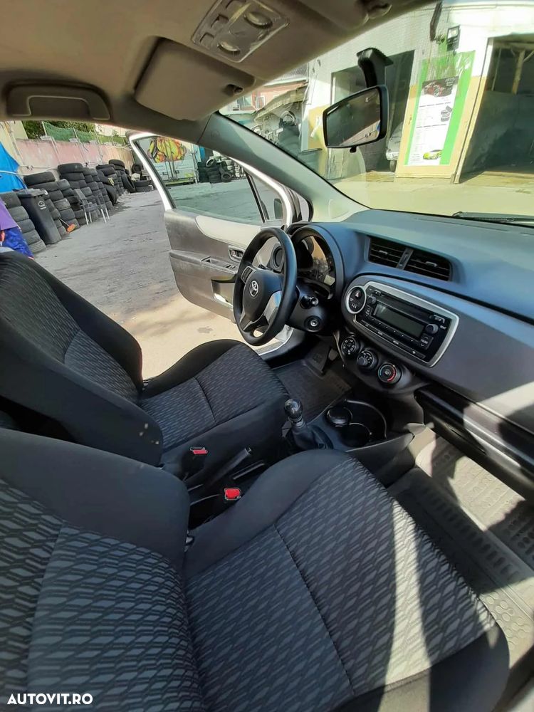 Toyota Yaris 1.4 D-4D - 9