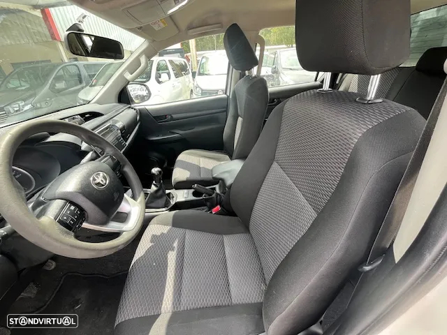 Toyota HILUX CAB/DUPLA 4x4 150cv - 6
