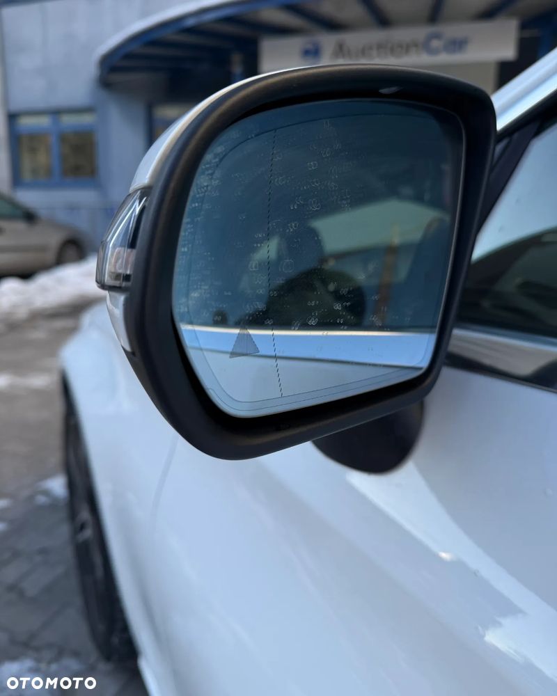 Mercedes-Benz Klasa C - 23