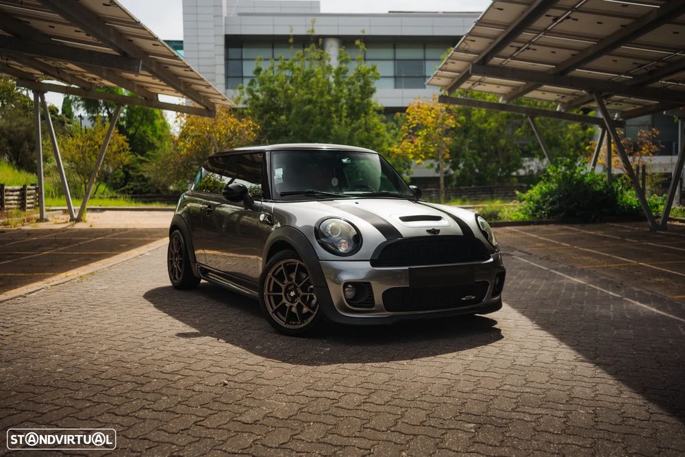 MINI 3 Portas Cooper S - 2