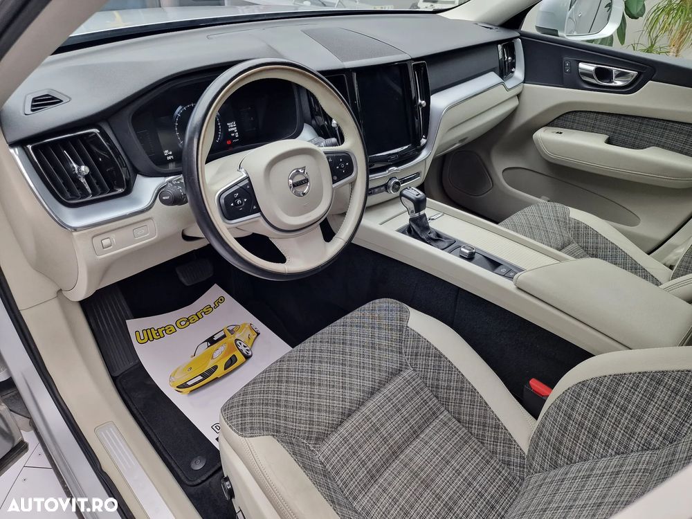 Volvo XC 60 D4 Momentum - 14