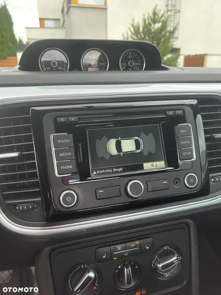 Volkswagen Beetle - 8