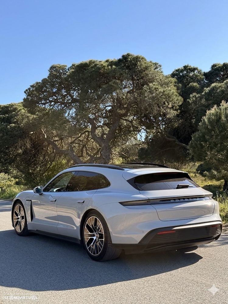 Porsche Taycan Sport Turismo 4S - 8