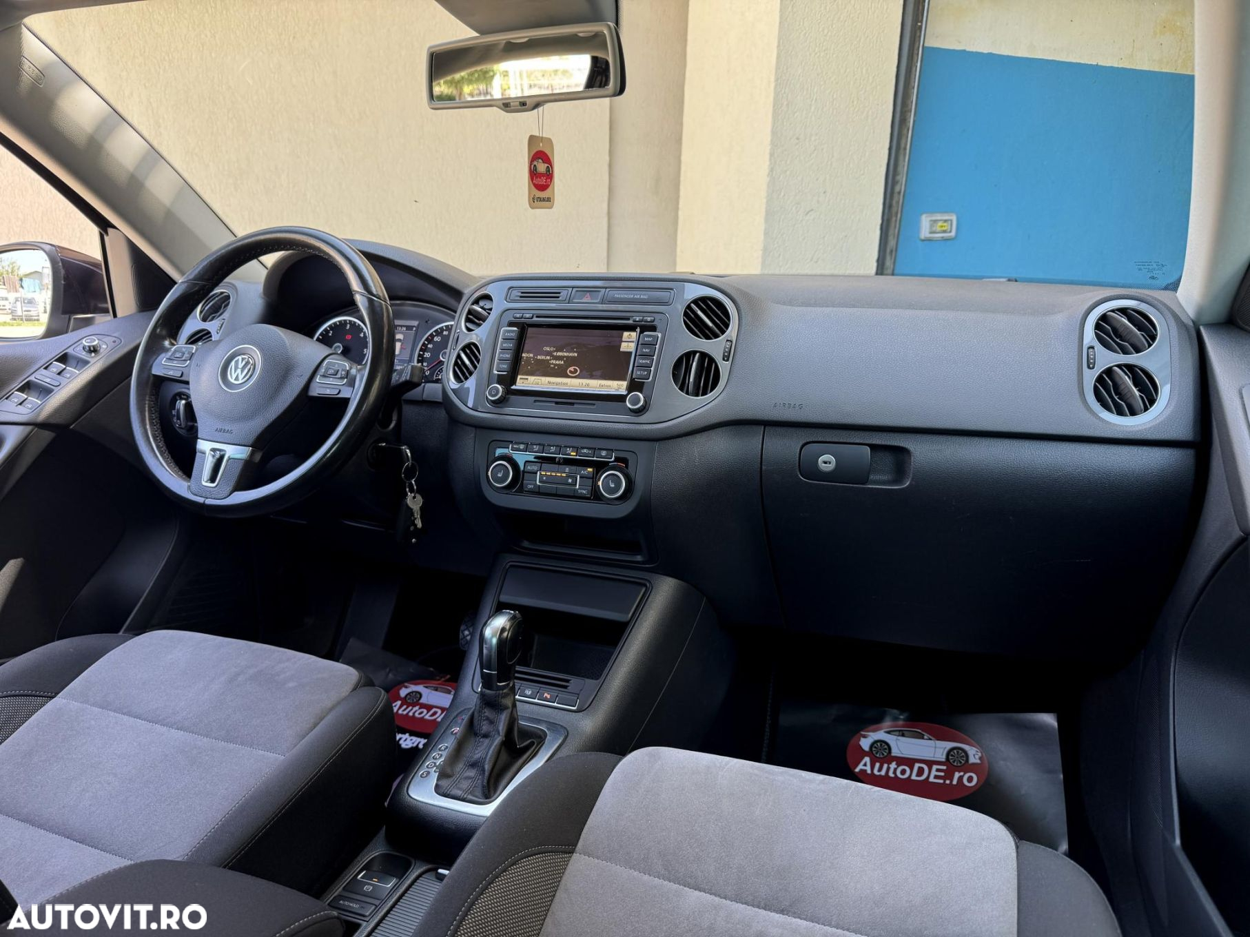 Volkswagen Tiguan - 6