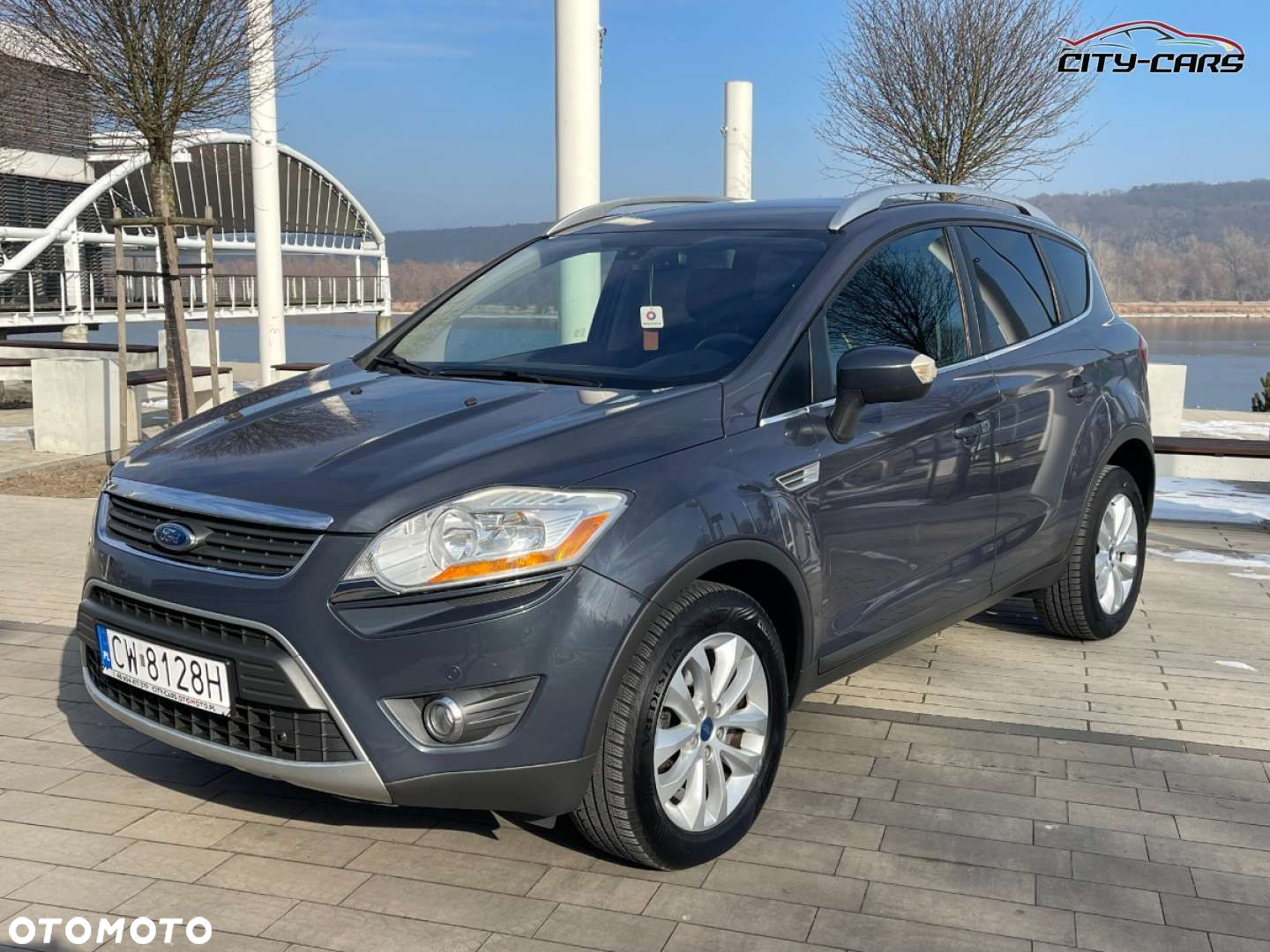 Ford Kuga - 3