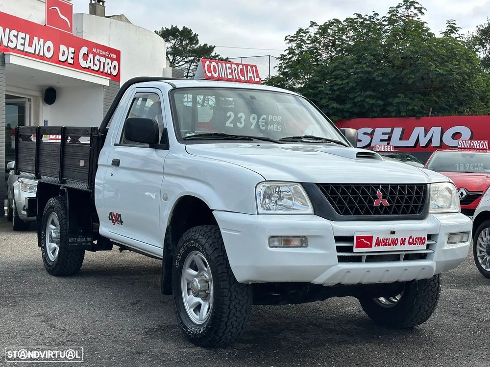 Mitsubishi L200 2.5 TD Club 3L CM - 8