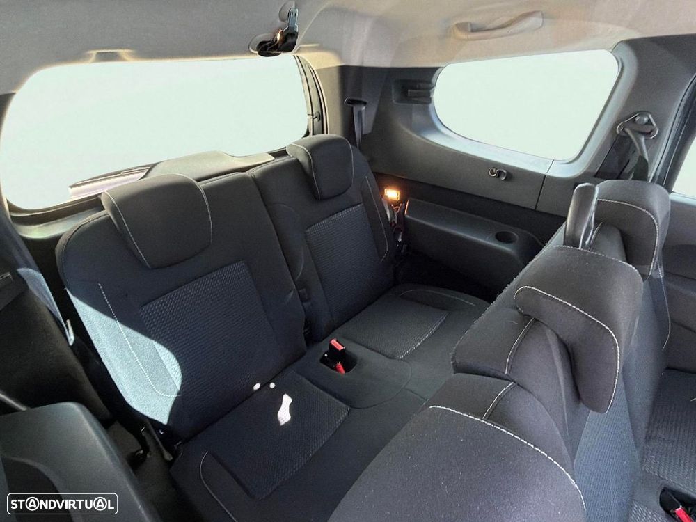Dacia Lodgy 1.2 TCe Confort 7L - 18