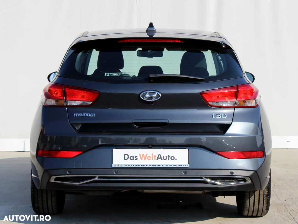 Hyundai i30 1.6 CRDI DCT Select - 4