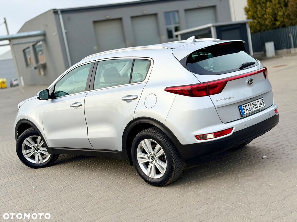Kia Sportage 1.6 GDI 2WD Attract - 10