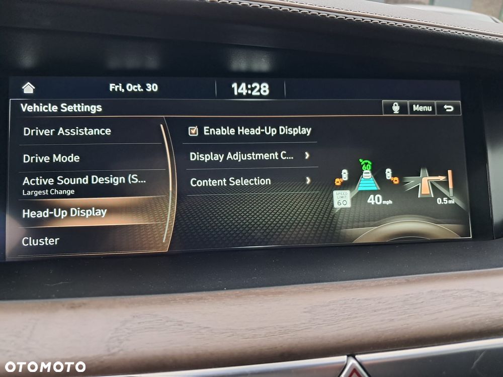 Genesis G90 - 23