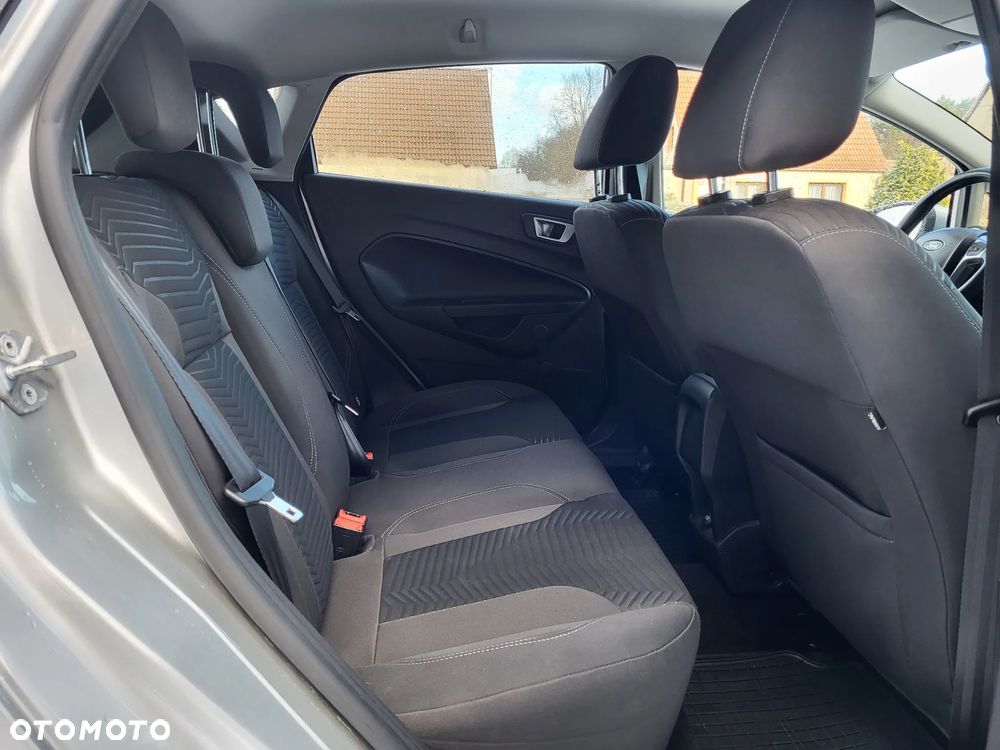 Ford Fiesta 1.0 EcoBoost Titanium - 21