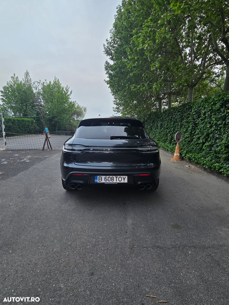 Porsche Macan - 8