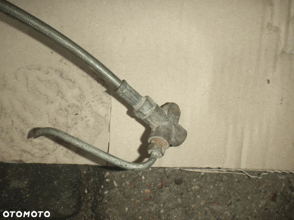 korektor siły hamowania trójnik hamulcowy przewód rurka chamulca aixam ligier chatenet italcar town life jak nowy oryginał.  wszystkie części - 3