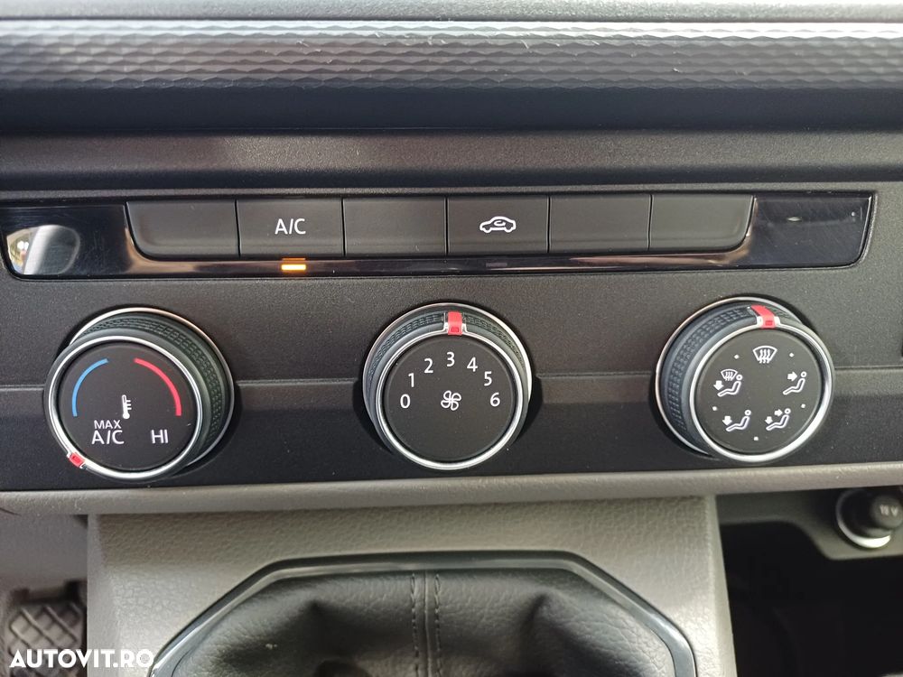 Volkswagen Transporter 2.0 81 kW KR - 13