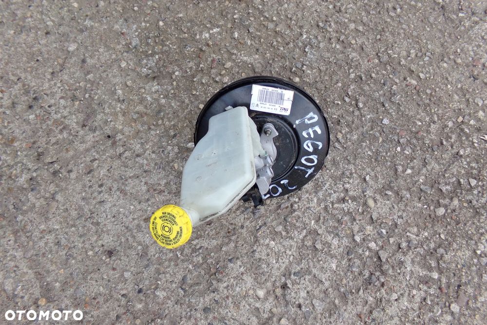 Pompa hamulcowa serwo TRW 9682338580 Citroen Peugeot