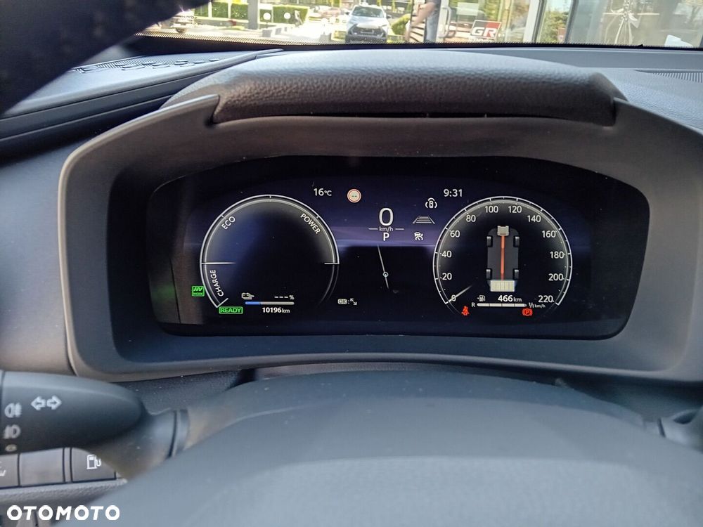 Toyota C-HR - 9
