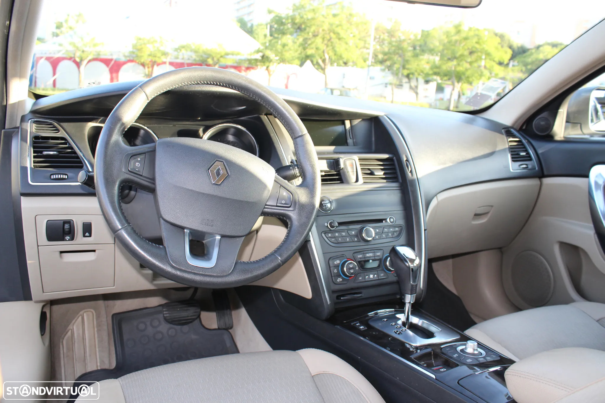 Renault Latitude dCi 175 FAP Aut. - 11