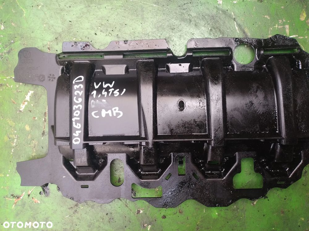 VW SEAT SKODA 1,4TSI  osłona olejowa wału 04E103623D