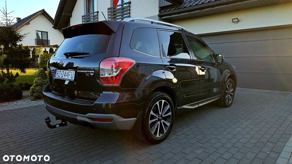 Subaru Forester 2.0XT Platinum Lineartronic - 5
