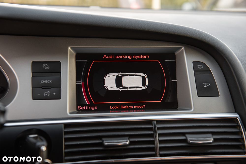 Audi A6 Avant 3.0 TDI DPF quattro tiptronic - 23