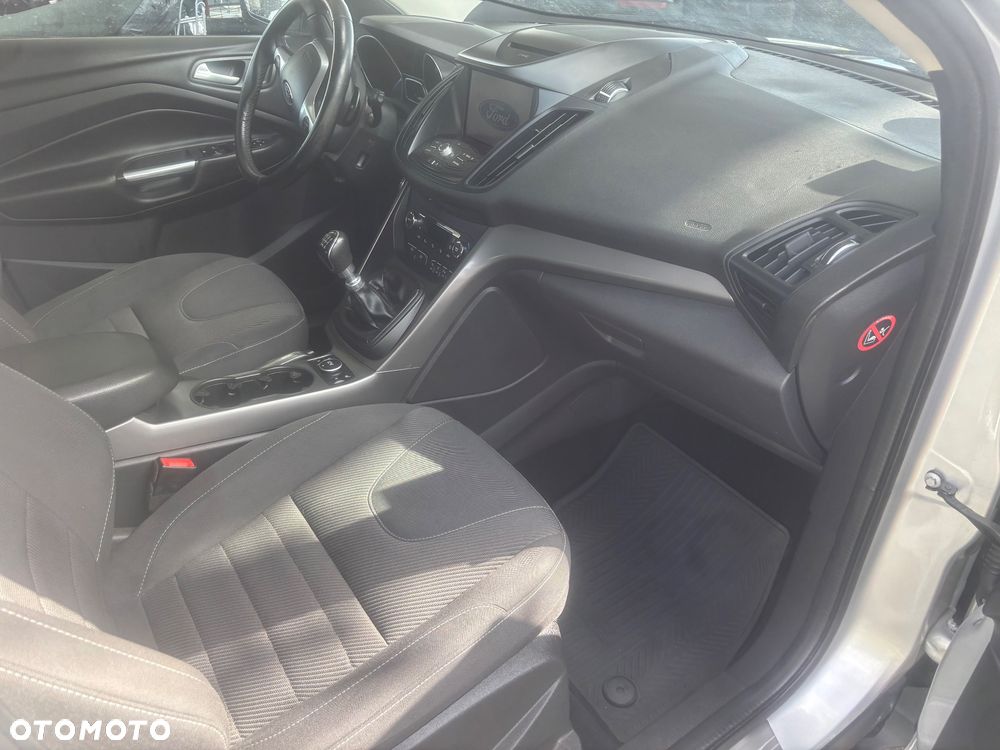 Ford Kuga 1.5 EcoBoost 2x4 SYNC - 30