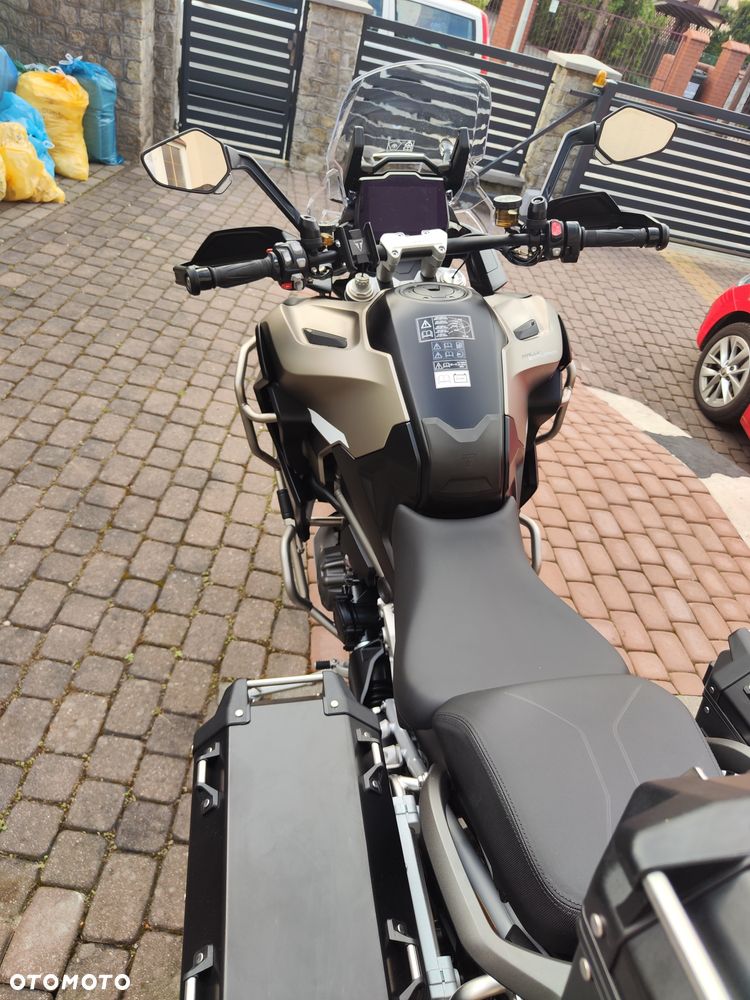 Triumph Tiger - 10