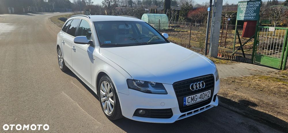 Audi A4 Avant 2.0 TDI DPF multitronic Ambiente - 2