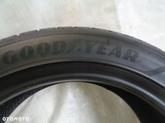 GOODYEAR EAGLE F1 ASYMMETRIC 3 215/45R17 91W AO - 9