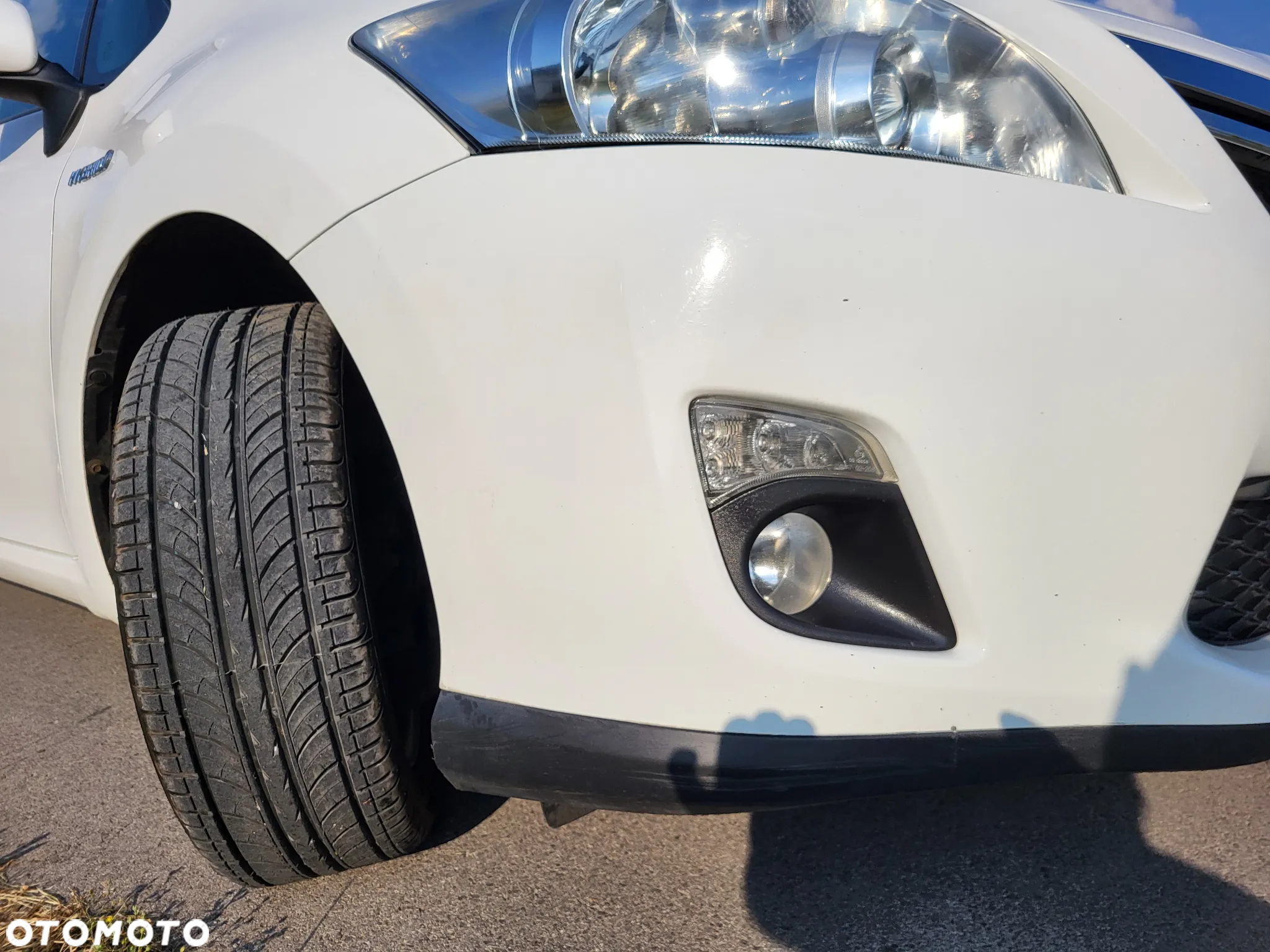 Toyota Auris 1.8 HSD Prestige NAVI - 18