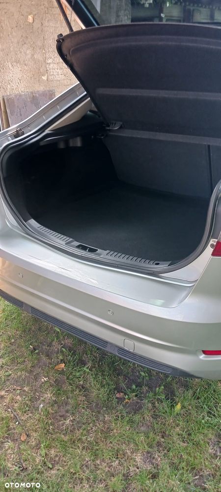 Ford Mondeo 1.6 TDCi Ambiente - 13
