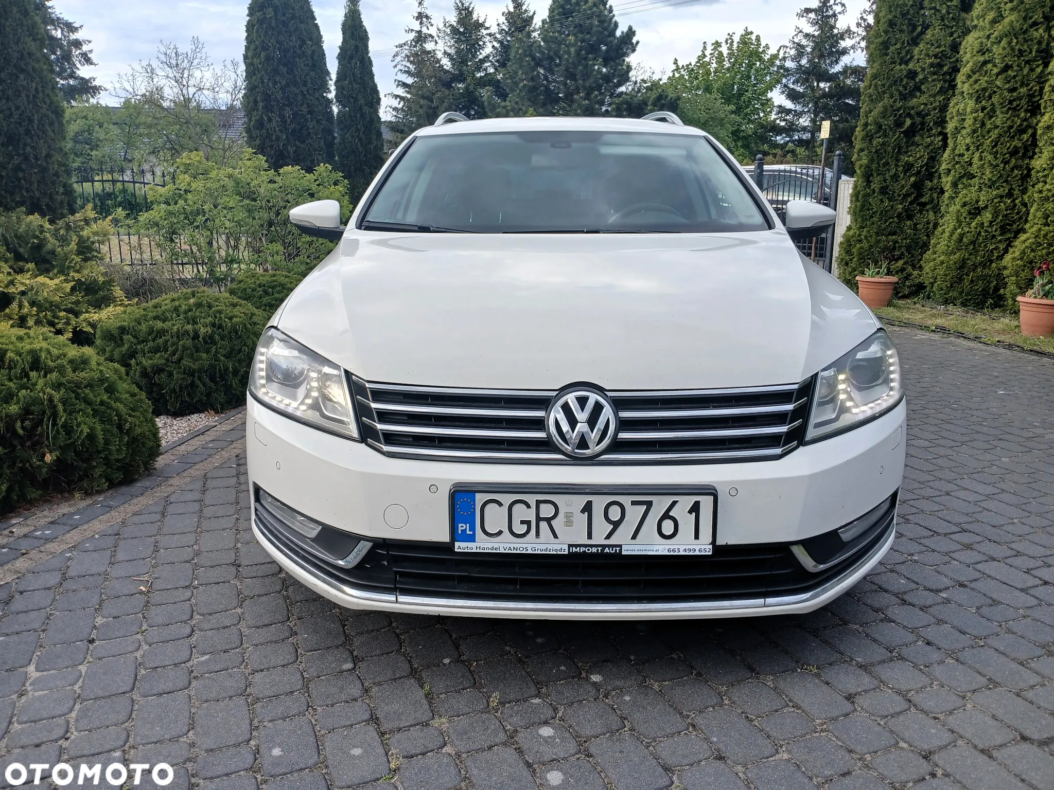 Volkswagen Passat Variant 2.0 TDI DSG BlueMotion Technology Highline - 8