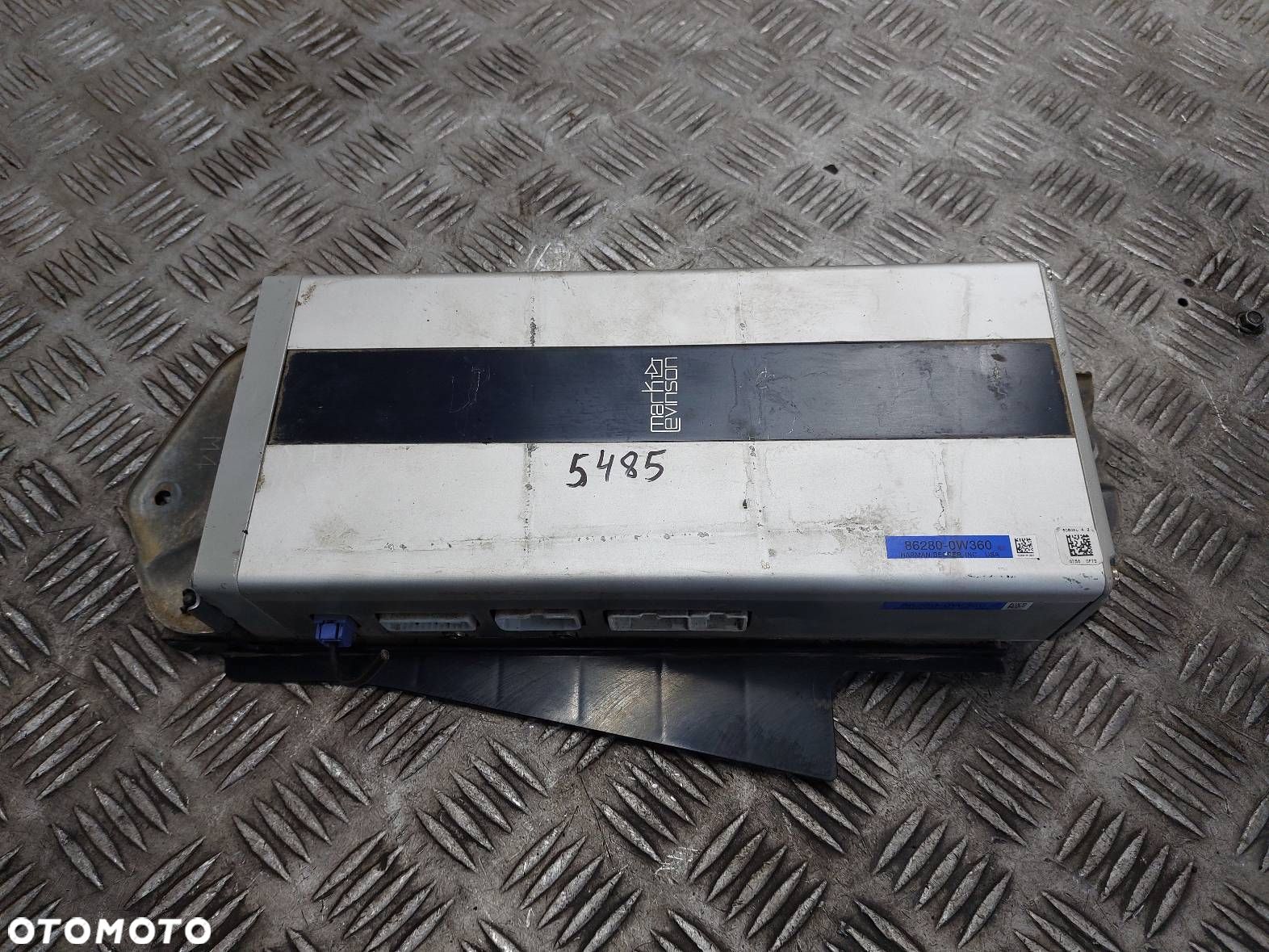 WZMACNIACZ AUDIO MARK LEVINSON  LEXUS IS II - 1