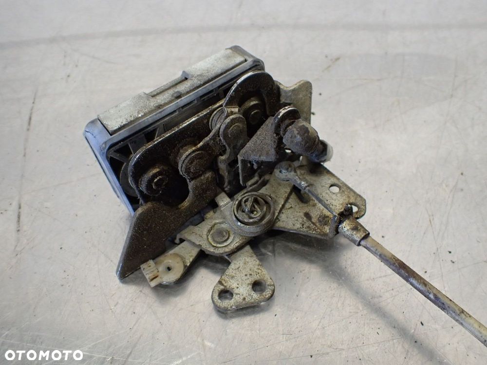 ZAMEK LEWY TYŁ DRZWI SKODA FAVORIT - 3
