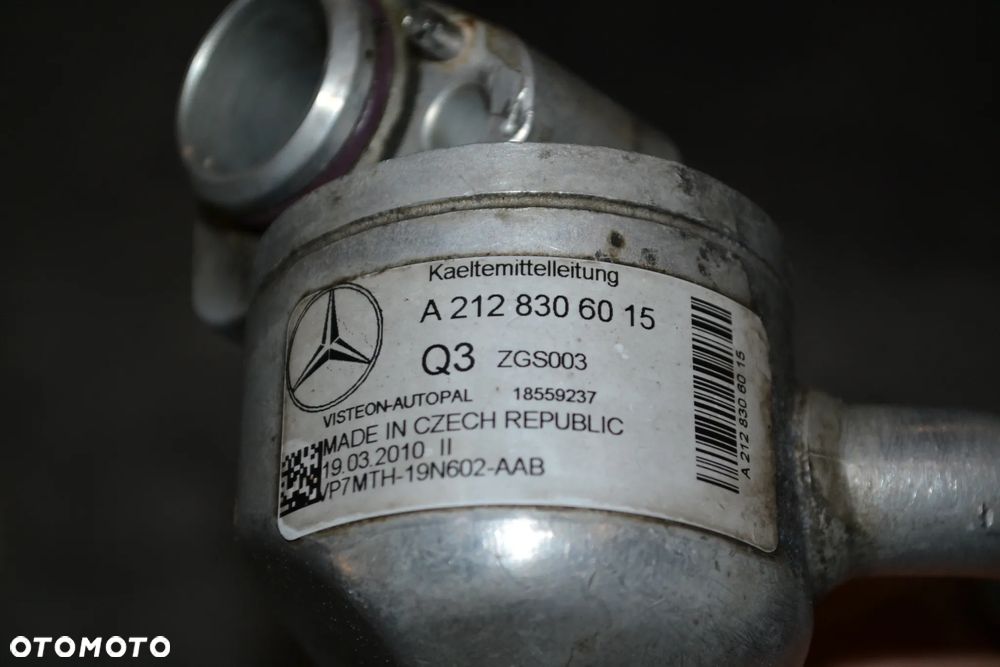 MERCEDES W212 PRZEWÓD KLIMATYZACJI 2128306015 - 2
