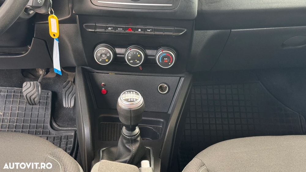 Dacia Duster TCe 90 Comfort - 12