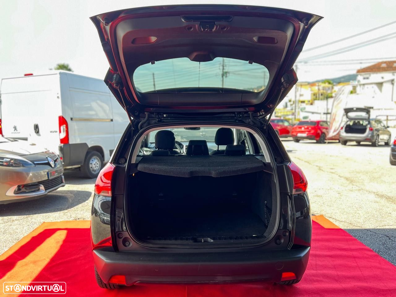 Peugeot 2008 1.4 HDi Allure - 9