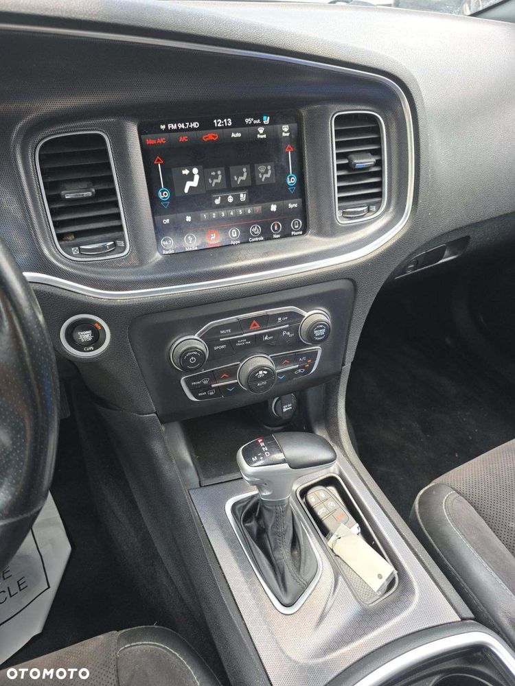 Dodge Charger 3.6 GT - 7