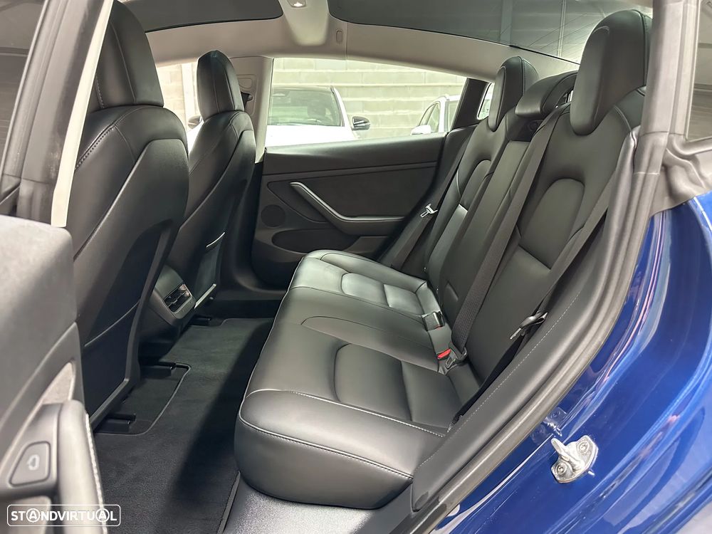 Tesla Model 3 Long-Range Dual Motor AWD - 53