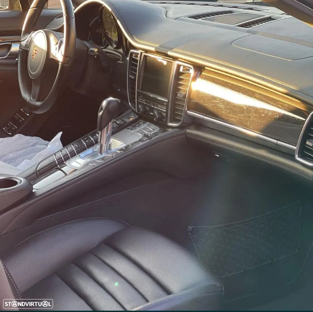 Porsche Panamera S Hybrid - 8