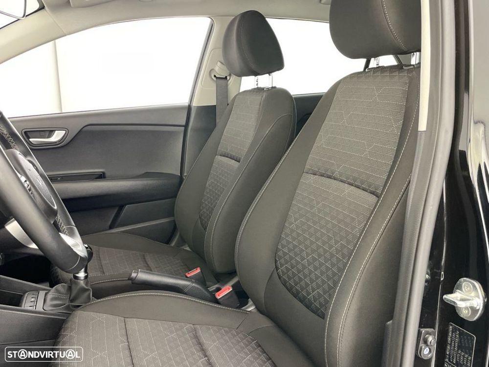 Kia Rio 1.2 CVVT Urban - 17