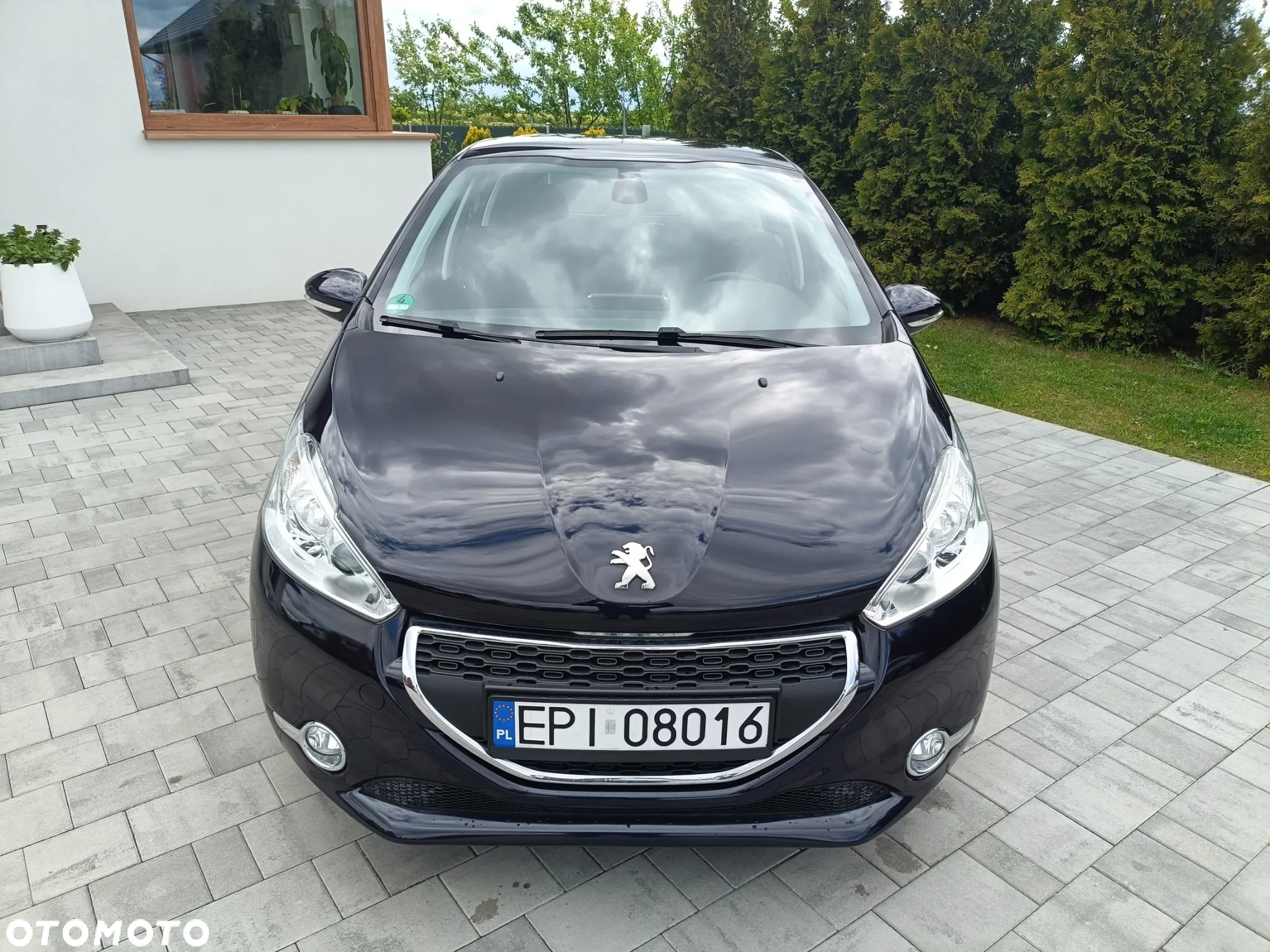 Peugeot 208 - 3