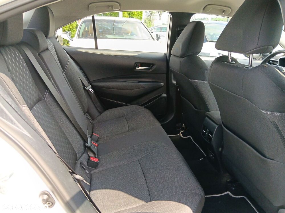 Toyota Corolla 1.8 Hybrid Comfort - 15