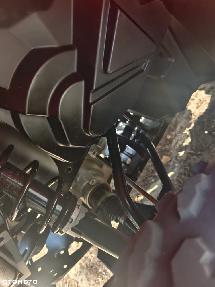 Can-Am Outlander - 17