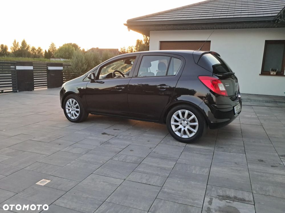 Opel Corsa 1.2 16V Enjoy - 5