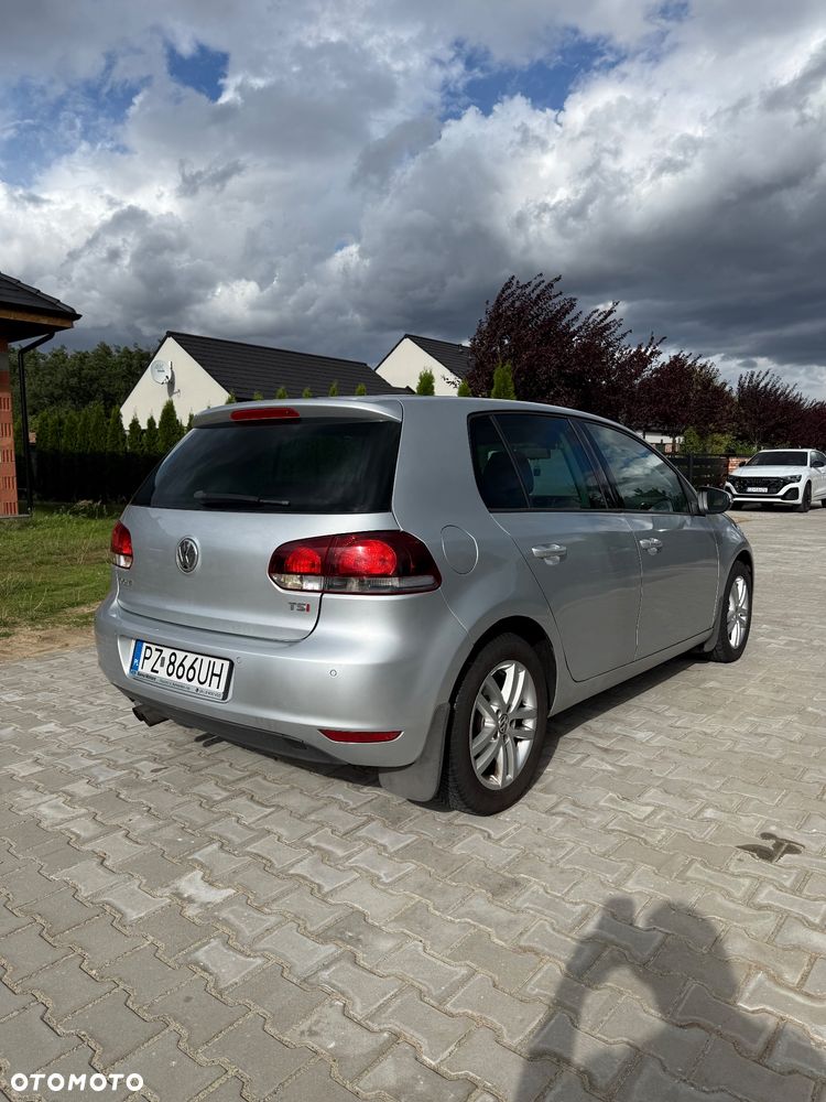 Volkswagen Golf 1.4 TSI Highline - 8
