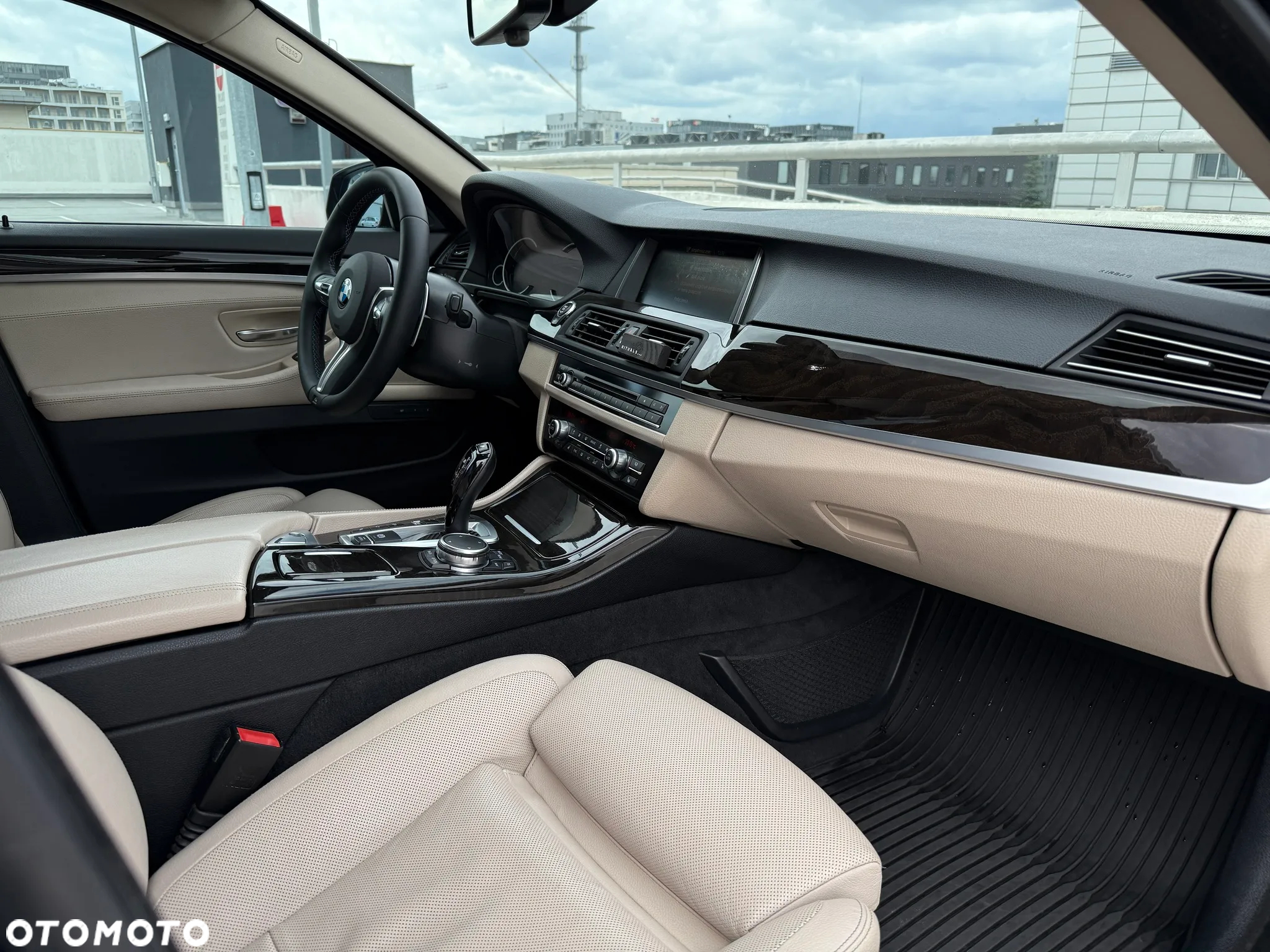 BMW Seria 5 530d xDrive Luxury Line - 20