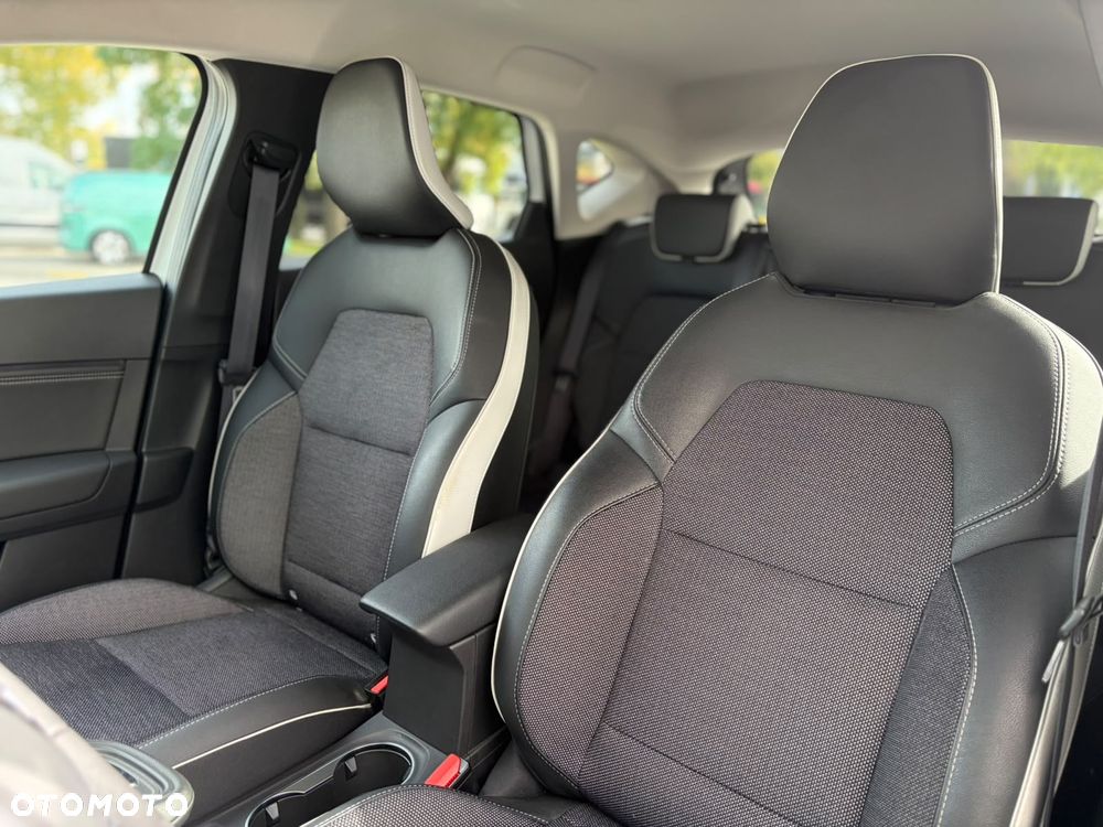 Renault Captur 1.3 TCe mHEV Techno EDC - 9