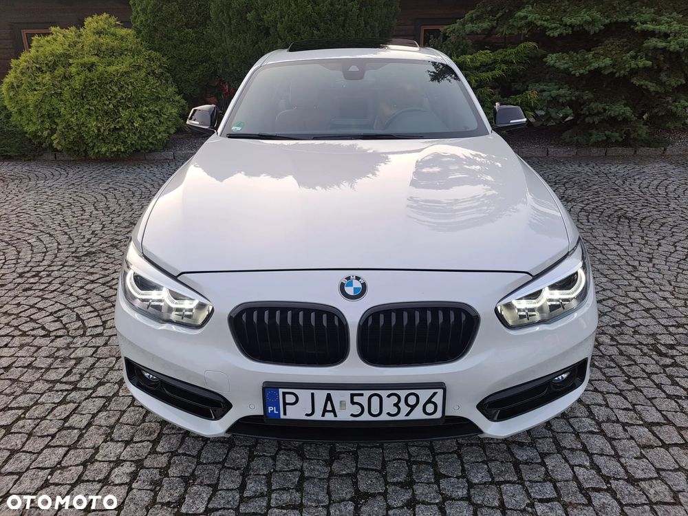 BMW Seria 1 120d Sport Line Shadow sport - 13