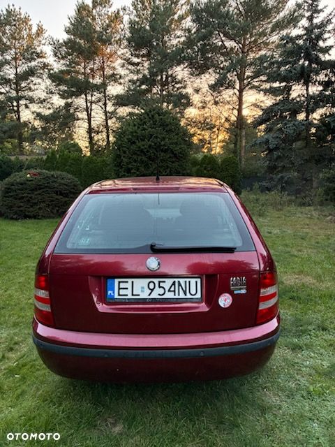 Skoda Fabia 1.4 16V Active - 4